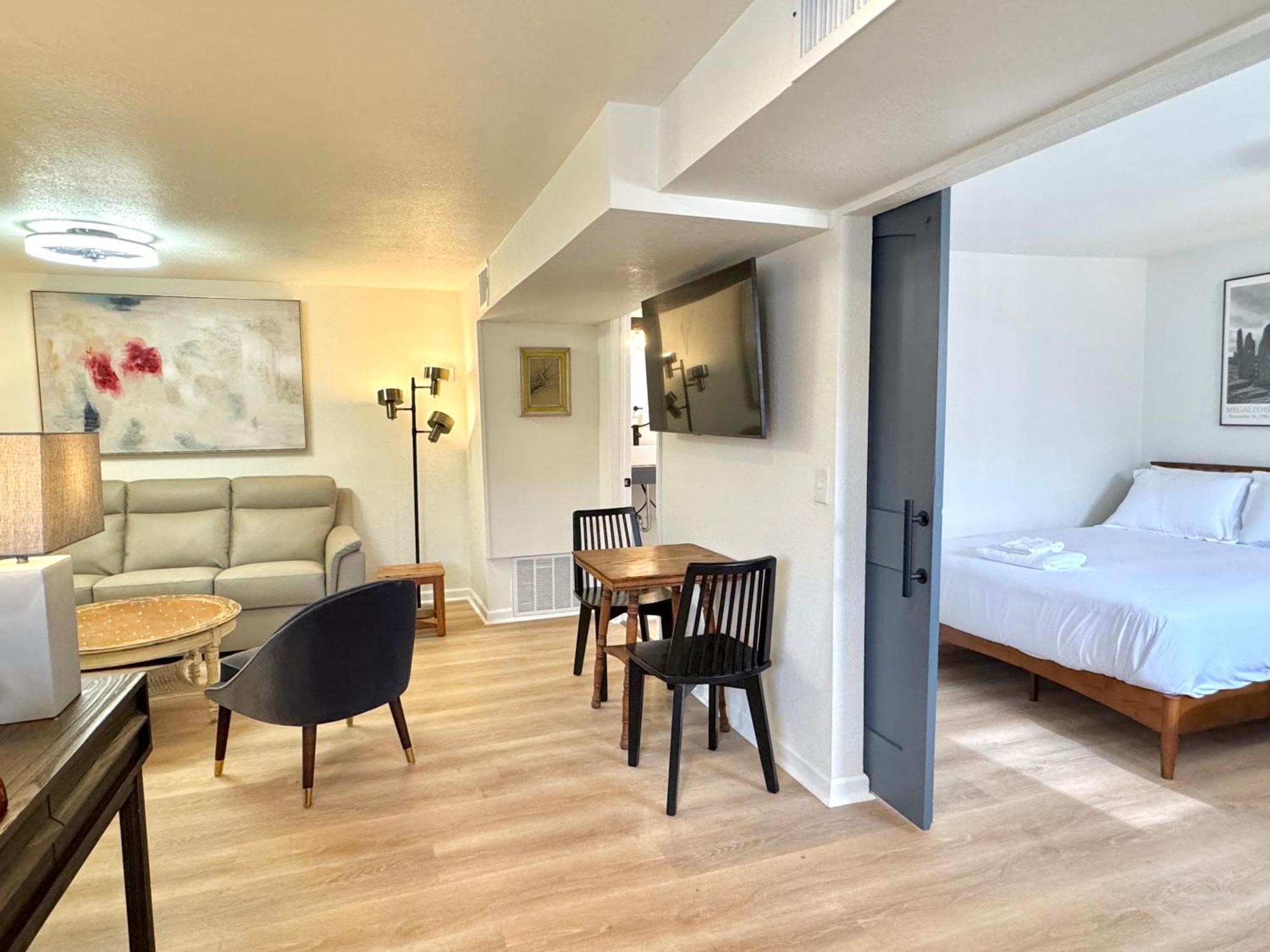 Upgraded - Easy Access To Uptown #n29